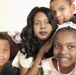 Meet your Posher, Rosalinda